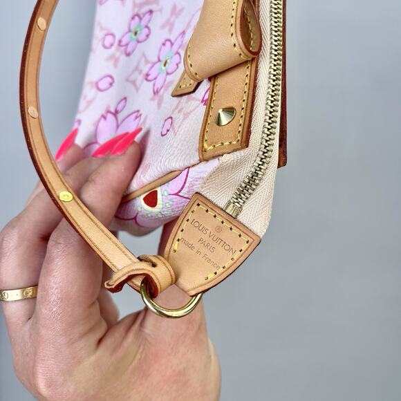🌸SOLD🌸Louis Vuitton Vintage Pink Monogram Cherry Blossom Pochette Accessories - Picture 12 of 16